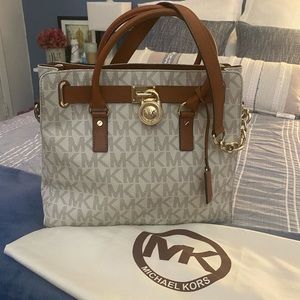 Michael Kors Tote